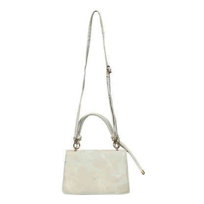 Effortlessly Stylish: The Pelle Luxure Small PU Sling Bag – A Must-Have!